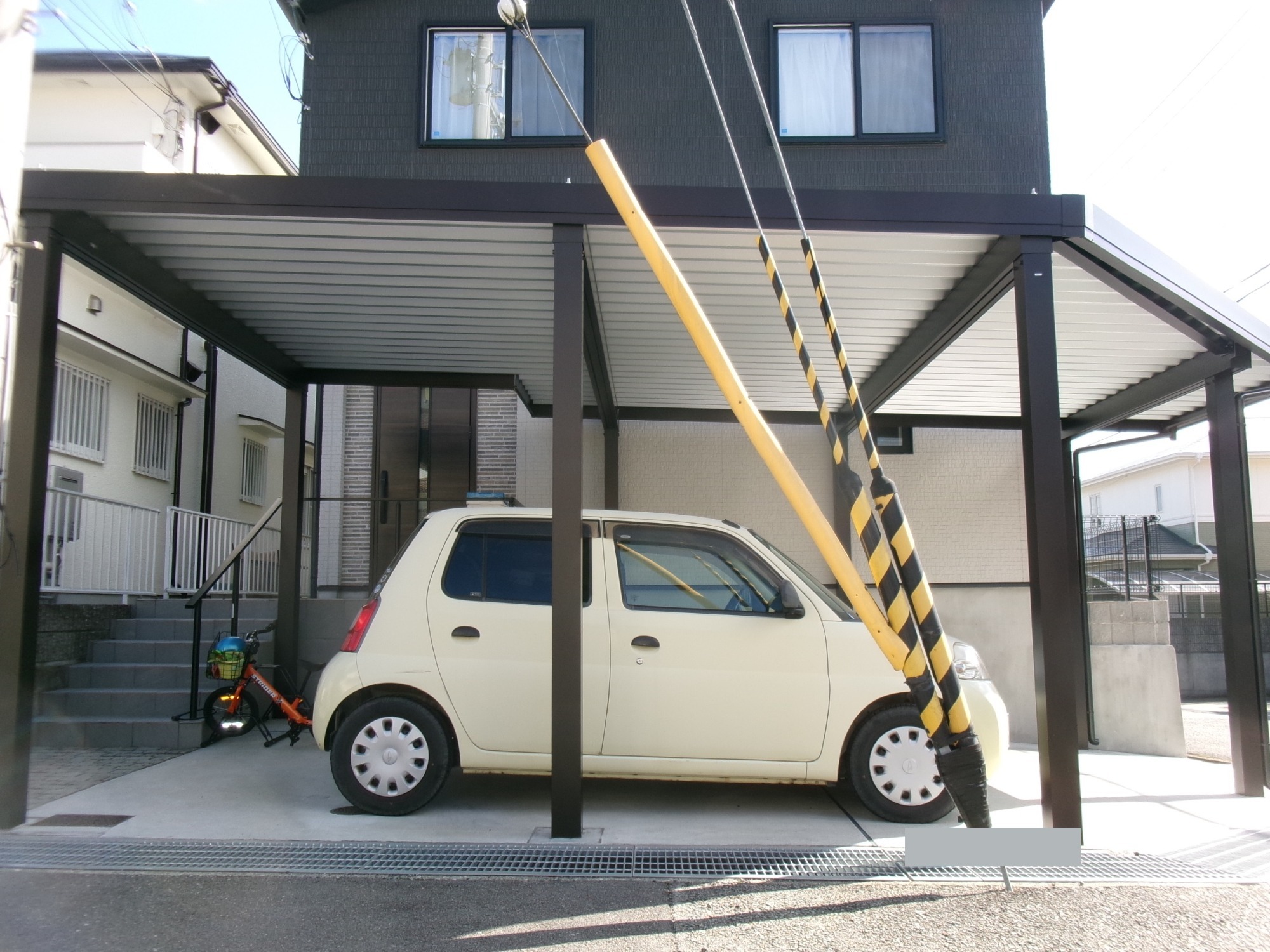 特注折板ガレージ